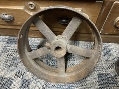 VINTAGE CAST IRON FLAT BELT PULLEY 12 X 4 X 1 5/16 gas engine steam sawmill