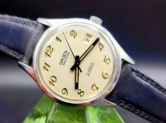 Vintage GRUEN “Precision” 1960’s Automatic Swiss Men’s Watch W/ Awesome Dial !!