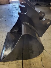 Quick Attach 36 Inch Excavator Ditching Bucket Fits Kubota Kx080