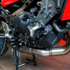 Suitable for MT-09 MT09 2021 motorcycle engine anti-fall protective cover