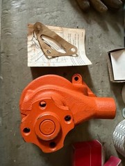 NOS 1941-58 Allis Chalmers Tractor 4 cyl WC, WD, WF WD45 exc. diesel Water Pump