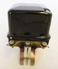 New Genuine Temco 21A612 A-K7786D VR1816 Voltage Regulator For Tractors