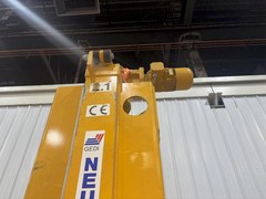 (4) 20 TON (160,000 LBS TOTAL) RAILQUIP / NEUERO HEAVY DUTY MOBILE VERTICAL LIFT