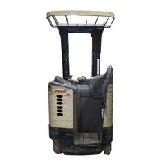 Crown RR5010-35 Narrow Aisle Reach Truck W/ Sideshift 3500Lbs Cap 198″ Lift 24V