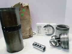GENUINE Detroit Diesel 23514110 Cylinder Kit SERIES 71 90 DAY RETURNS