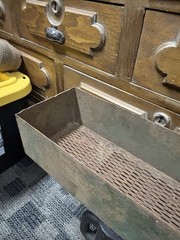 NICE USED TOOL BOX FOR JOHN DEERE TRACTOR 2 Cylinder A B etc