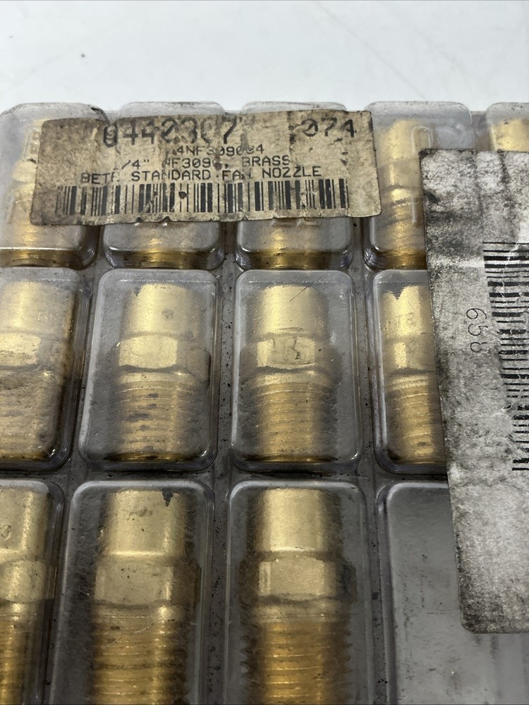 (13pcs)BETE 4NF3090 Brass 1/4” NPT Standard Fan Nozzle Industrial Tip X-277