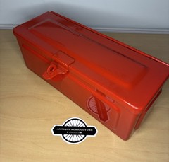 Small Red Toolbox – Universal