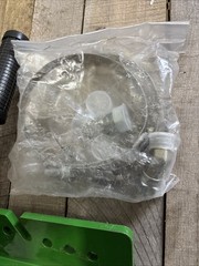 John Deere 2 Remote Quick Connect Axx11352