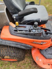 kubota ZD331 1261 Hours 72 inch Cut