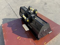 Cleaning Bucket fits CAT305 (40-IN X 0.17-CU M). 2 x 45mm Pins