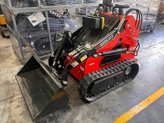 CFG LRT23 880KG Mini Skid Steer Track Loader 23HP Gas EPA RATO Engine w/Bucket