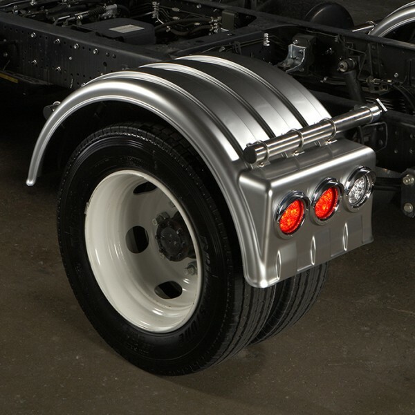 MINIMIZER LIL’ SCRAPPER 19.5″ WHEELS 1900 SERIES POLY FENDER