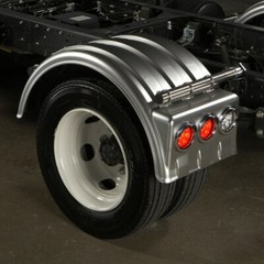 MINIMIZER LIL’ SCRAPPER 19.5″ WHEELS 1900 SERIES POLY FENDER