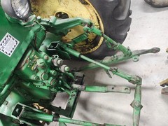 800 a style 3 point hitch