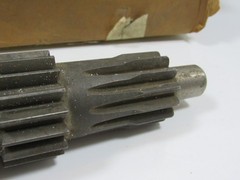 Transmission Mainshaft Allis Chalmers 2097940 New Old Stock #MP1
