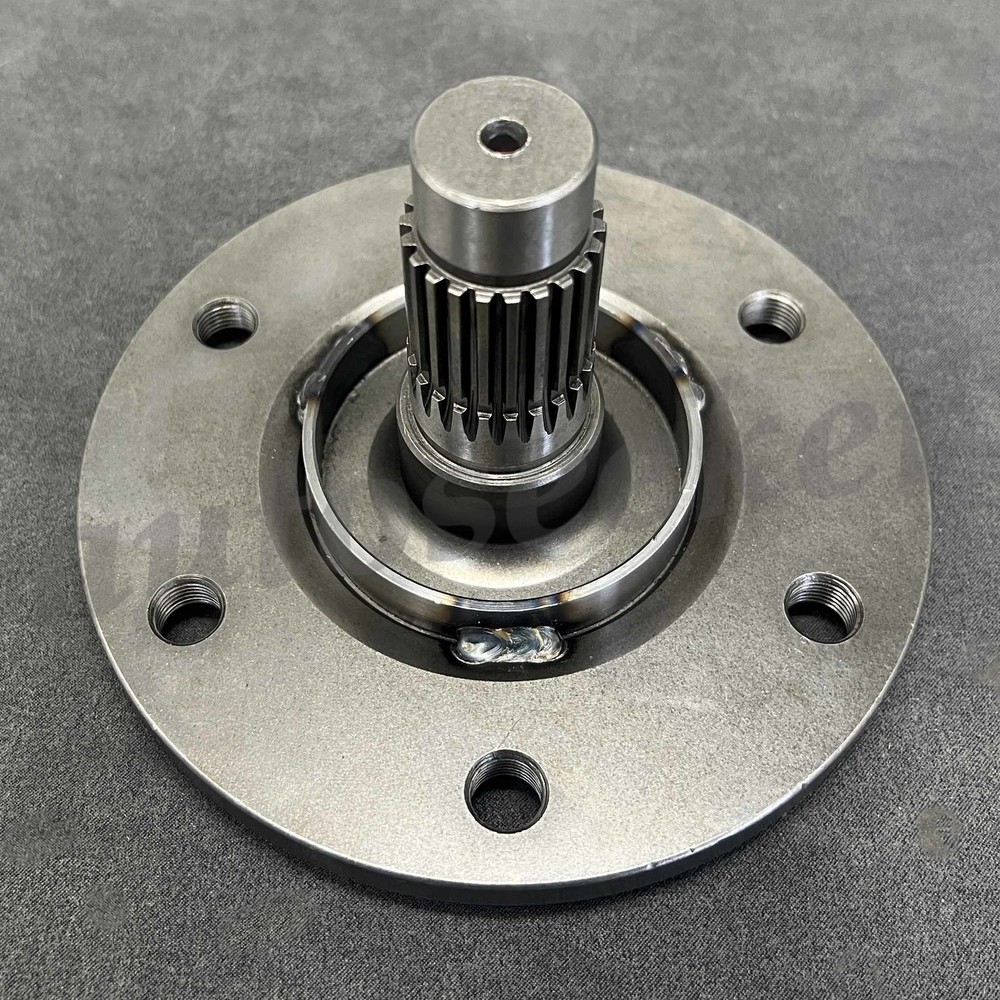 New H6710-56800 Front Wheel Shaft / Hub for Kubota B2150 B8200 B2150 B8200 B9200