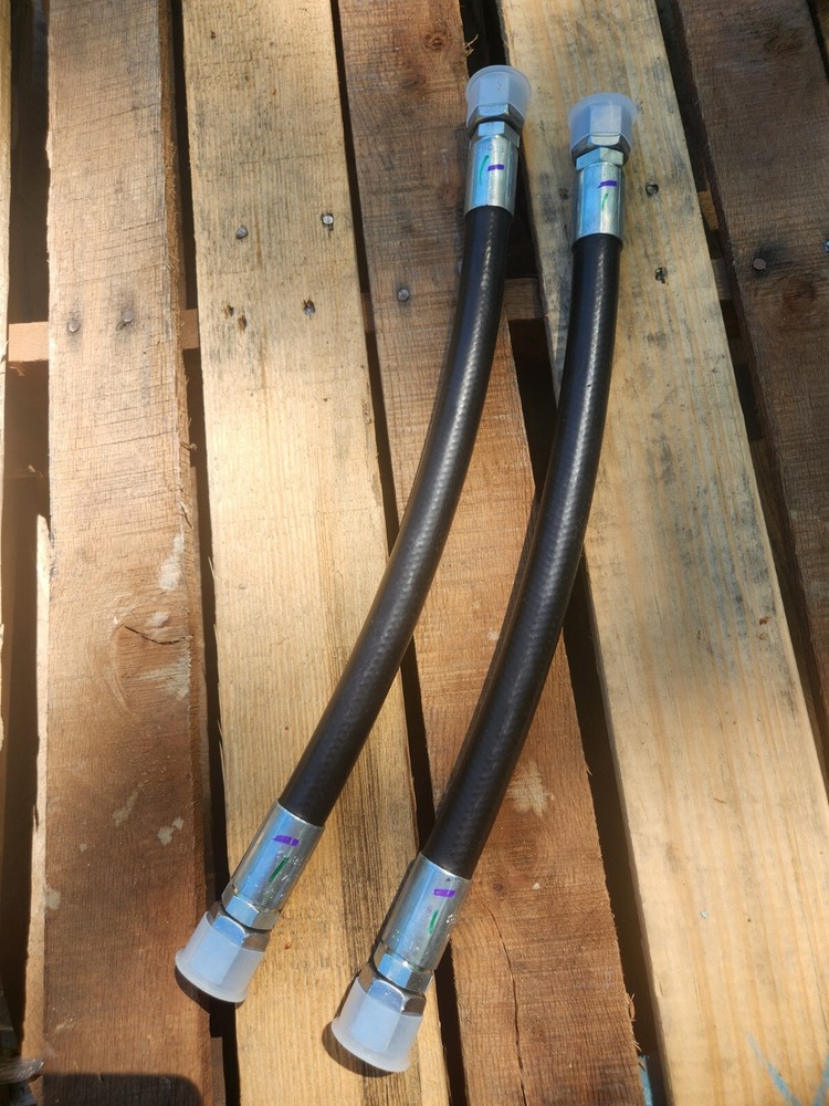 2 Case IH New Holland Hydraulic Hose 91710636 skidsteer loader, track loader