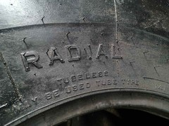 18.4R28 TIRE NEW COSMETIC BLEM RADIAL R-2 RICE & CANE 18428 18.4R 28 18.4 28