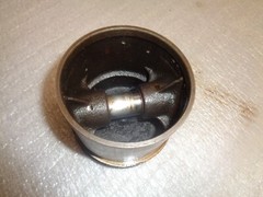 JOHN DEERE L. HERCULES ENGINE PISTON.