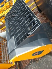 New Wolverine self loading skid steer concrete mixer mixing bucket no pump