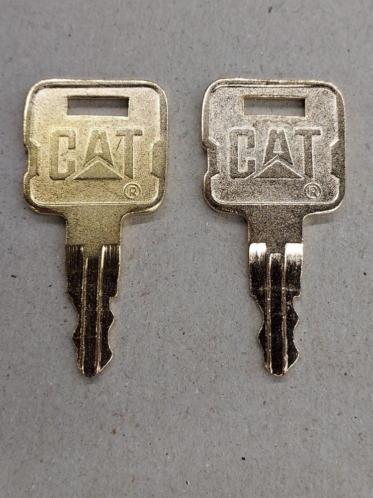 2 ) Caterpillar Equipment Ignition Key CAT 5P8500 FAST INTERNATIONAL SHIPPING