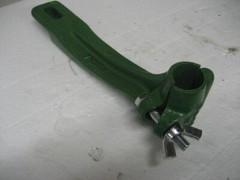 JOHN DEERE TRACTOR MODEL A/B/D/G/GP/H NEW REPRODUCTION UMBRELLA BRACKET F 517 A