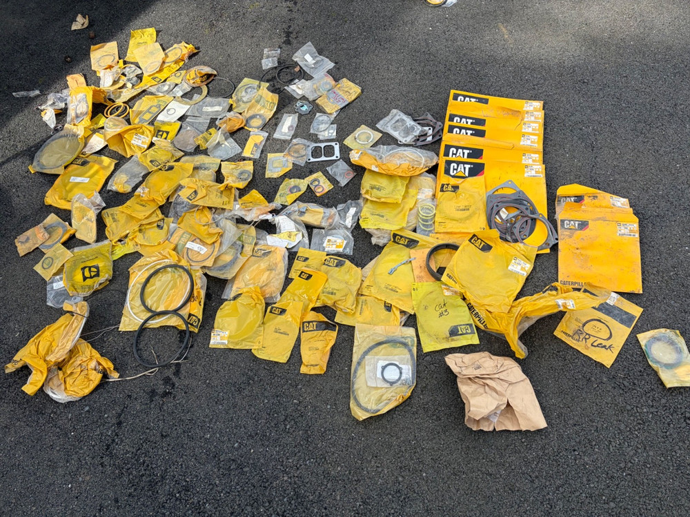 Caterpiller seals, gaskets and shims miscellaneous lot Cat