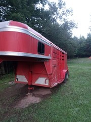 (Weekender) Setup A/C Loft 4 Horse Single Bay Slant Loading Gooseneck Trailer