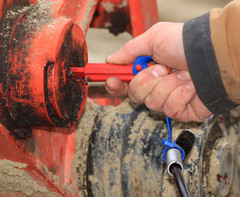 ZRKEY™ Grease Zerk Cleaning Tool