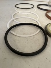 PY01V00043R400 SEAL KIT FORD/NEW HOLLAND NEW