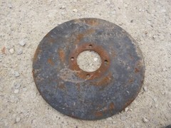 Universal disk blade 17″ for implement to pull behind a tractor