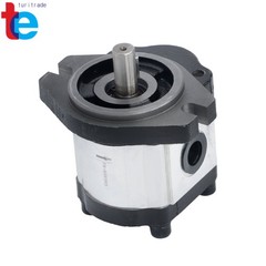 SAE A-2 5/8 Inch Hydraulic Pump 1-4 GPM Keyed Shaft Cast Iron Compact Design