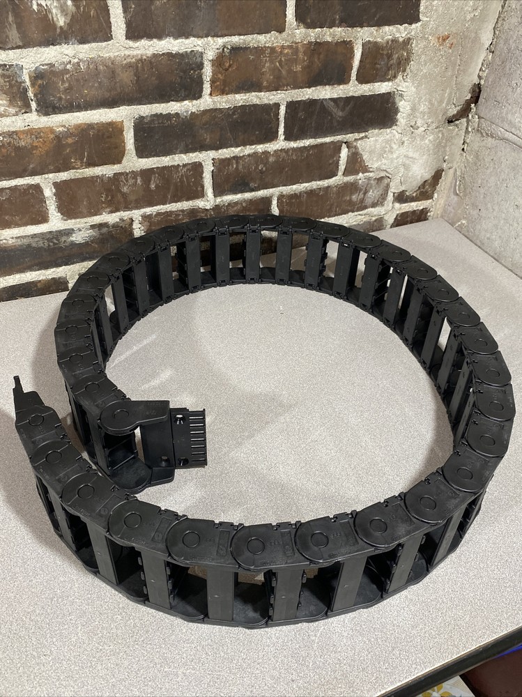 5’ Or 60” Cable Track Stacker Plastic Chain 32 Link 240.07.200 Igus Or 2500.07