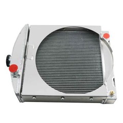 4 Rows Radiator For Case-IH Tractor B275 B-414 424 444 354 364 384 3041403R91