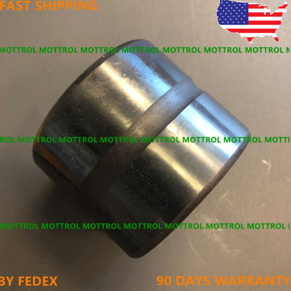 Bucket Bush 35x45x35mm fits BobCat X325 X328 X331 X334