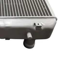 For Kubota L4760 L5040 L5060 L5240 L5460 L5740 New Tractor Radiator TD270-16010