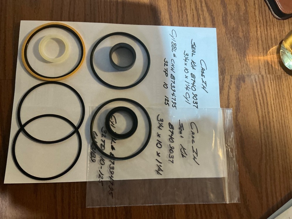 CASEIH SEAL KIT# 87409037- 3 1/4″ Bore X 1 1/4″ Ram X 10″ Stroke