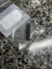 104433A RESTRICTOR PLUNGER SPRING FOR OLIVER 1800/1900 TRACTORS