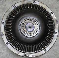 LVU23689 LVU23688 M136866 John Deere 4300 Tractor Front 4WD Hub Assem Fits Many