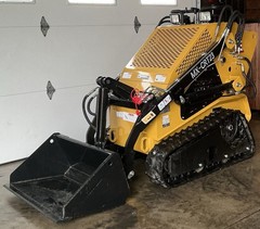 Mini Skid Steer Loader Stand-on AGT MX-CRT23/HP Gas Engine/New