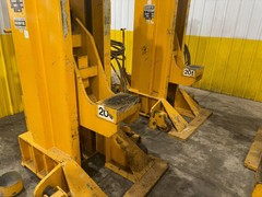 (4) 20 TON (160,000 LBS TOTAL) RAILQUIP / NEUERO HEAVY DUTY MOBILE VERTICAL LIFT