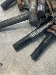 Massey Ferguson MF 2775 Tractor Cylinder Head Bolts Perkins 640