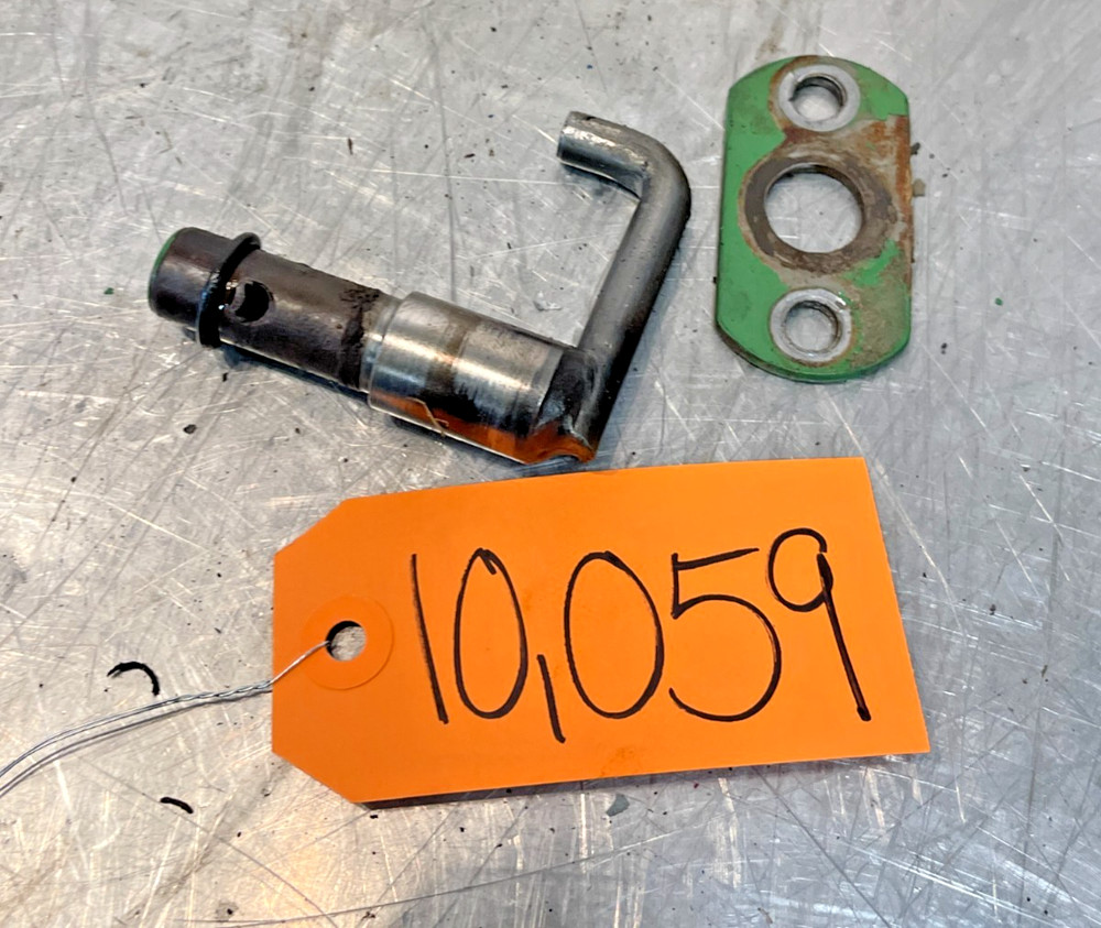 1979 John Deere 950 Tractor High Low Shift Arm & Plate