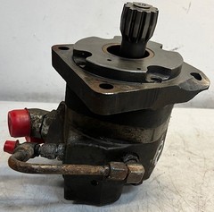 Hydraulic Drive Motor High Torque Replacement For Skid Steer Excavator