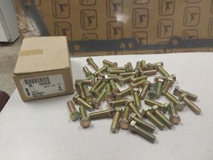 19M3239 NEW JOHN DEERE CAP SCREW 3/8-1 1/4″ LOT OF 50 FREE SHIPPING!