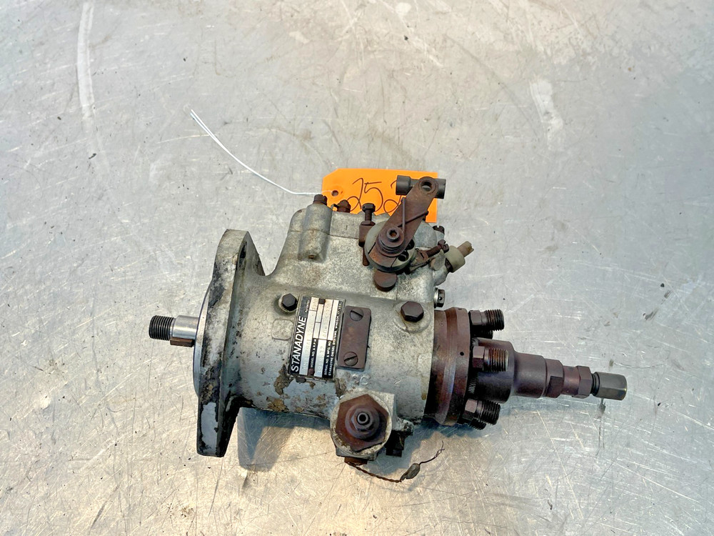 White 2-135 Tractor Stanadyne Injection Pump 40-3851302