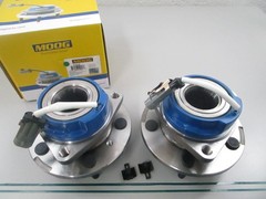 MOOG NEW Front Wheel Bearing Hub Assy 513121 NOS (LOT OF 2) 0810