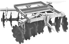 McCormick International 122 1pt 3pt Folding Tandem Disk Harrow IH Owner’s Manual