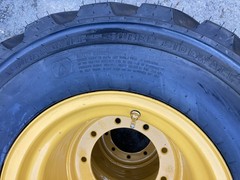 NEW HD 31X15.5-15 Hippo Skid Steer Tires on 9 lug Rims for Wheel Loader-8PLY